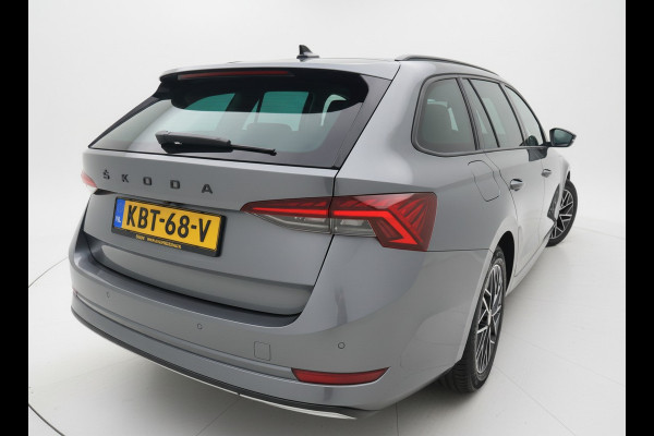Škoda Octavia Combi 1.5 TSI MHEV 150PK DSG SPORTLINE BUSINESS CAMERA/NAVI/HEAD-UP/SFEERVERL.