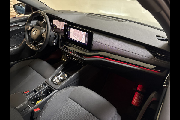 Škoda Octavia Combi 1.5 TSI MHEV 150PK DSG SPORTLINE BUSINESS CAMERA/NAVI/HEAD-UP/SFEERVERL.