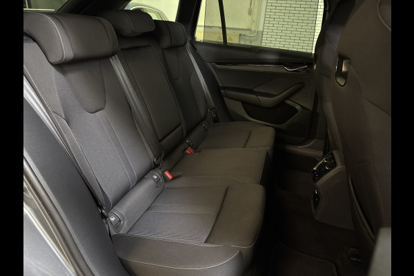 Škoda Octavia Combi 1.5 TSI MHEV 150PK DSG SPORTLINE BUSINESS CAMERA/NAVI/HEAD-UP/SFEERVERL.