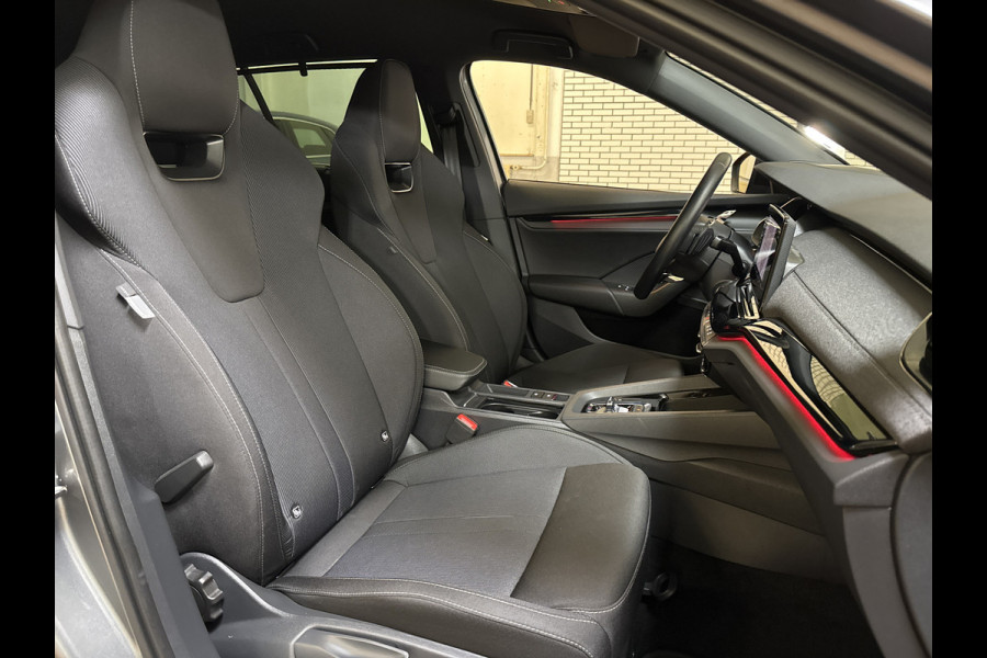 Škoda Octavia Combi 1.5 TSI MHEV 150PK DSG SPORTLINE BUSINESS CAMERA/NAVI/HEAD-UP/SFEERVERL.