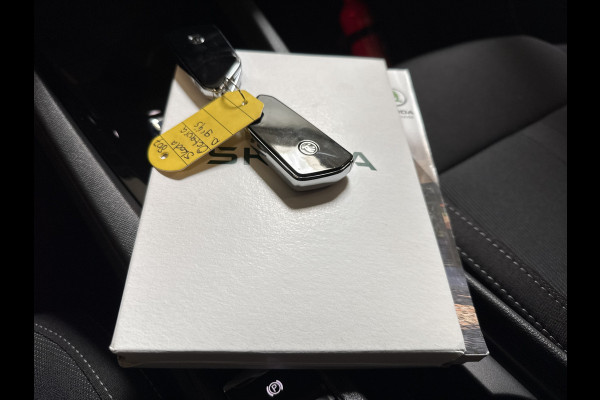 Škoda Octavia Combi 1.5 TSI MHEV 150PK DSG SPORTLINE BUSINESS CAMERA/NAVI/HEAD-UP/SFEERVERL.