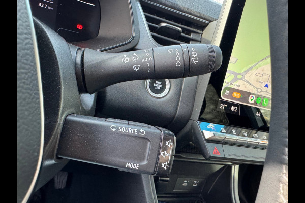 Renault Captur 1.6 E-Tech full hybrid 145 techno Apple & Android CarPlay / P-sensoren / Camera / LM velgen