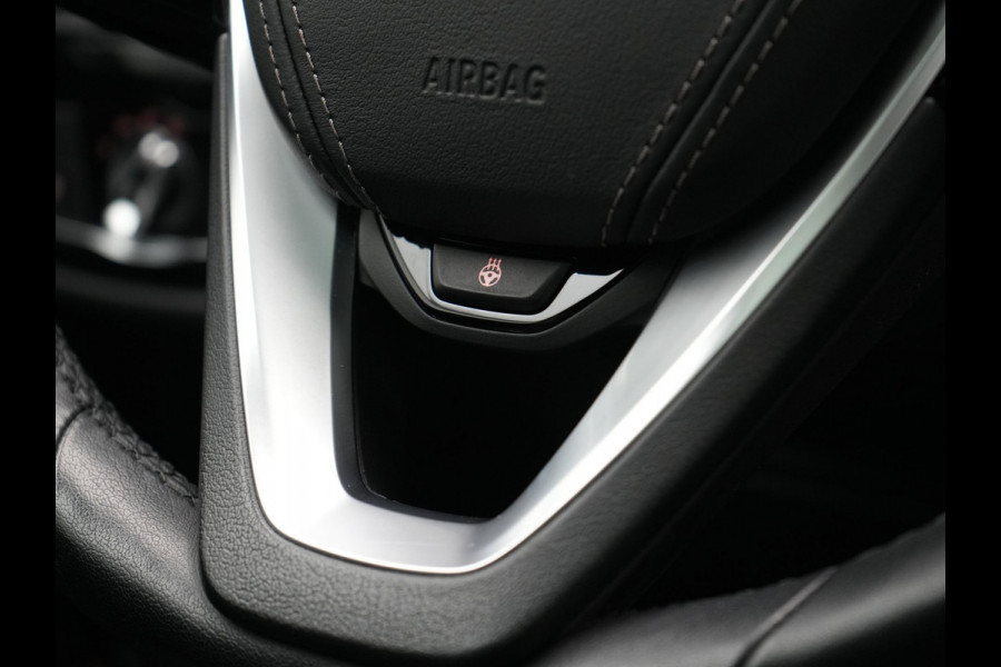 BMW 5 Serie Touring 530e xDrive Luxury Line PHEV 293pk Dealer O.H. | Panodak | Head Up | Camera | Lederen Comfortzetels Massage & Memory | Laser LED | Sfeerverlichting | Stuur Verwarmd | Keyless | Apple Carplay | Plug In Hybrid