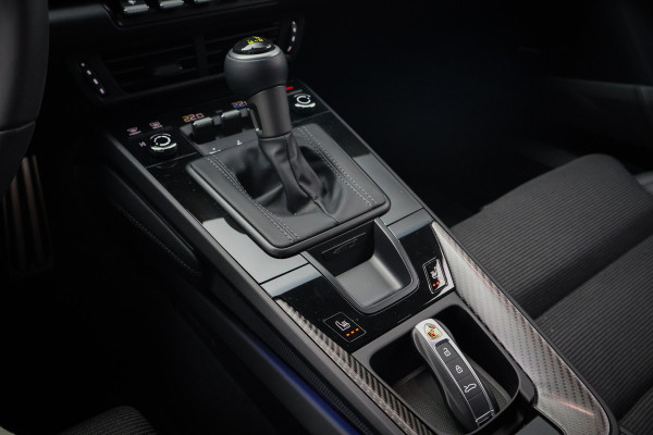 Porsche 911 4.0 GT3 Touring | 992.2 FACELIFT | LIFT | CARBON DAK | ACHTERASBESTURING | YELLOW DETAILS | BOSE AUDIO | CRHONO PACKAGE | STOELV