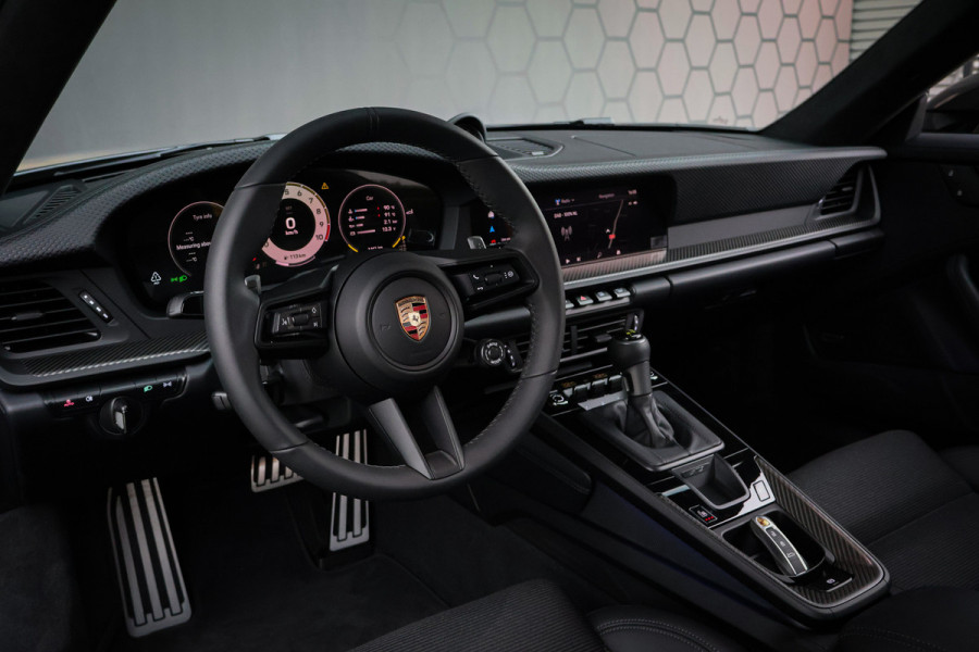 Porsche 911 4.0 GT3 Touring | 992.2 FACELIFT | LIFT | CARBON DAK | ACHTERASBESTURING | YELLOW DETAILS | BOSE AUDIO | CRHONO PACKAGE | STOELV