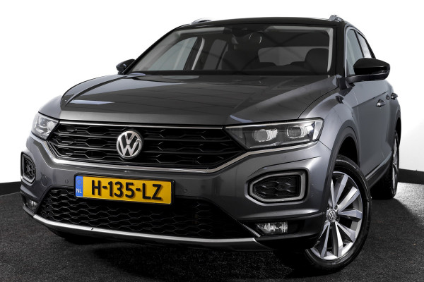 Volkswagen T-Roc 1.5 TSI 150 PK Style Business - Automaat | Adapt. Cruise | Stoelverw. | PDC | Camera | NAV + App. Connect | LED | ECC | Trekhaak | LM 17" |