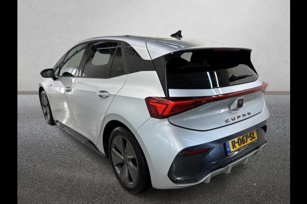 CUPRA Born Business 62 kWh Navigatie Apple Carplay/Android Auto Camera Parkeersensoren Adaptive Cruise Control Stuurverwarming Lichtmetalen velgen Climate Control