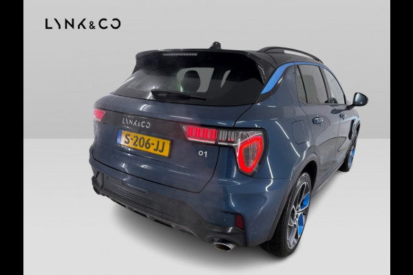 Lynk & Co 01 1.5 262pk PHEV 360°cam Carplay Android 1Eig