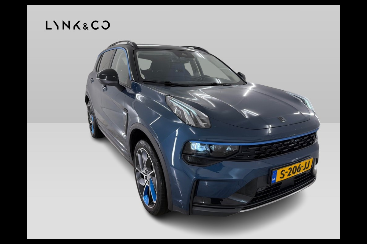 Lynk & Co 01 1.5 262pk PHEV 360°cam Carplay Android 1Eig