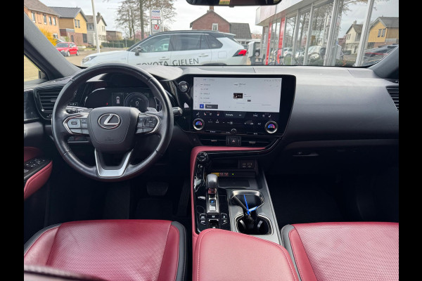Lexus NX 450h+ AWD Executive Line | Trekhaak, Geheugenfunctie, Leer, Groot scherm, 360 camera, Stoelventilatie, 18 inch