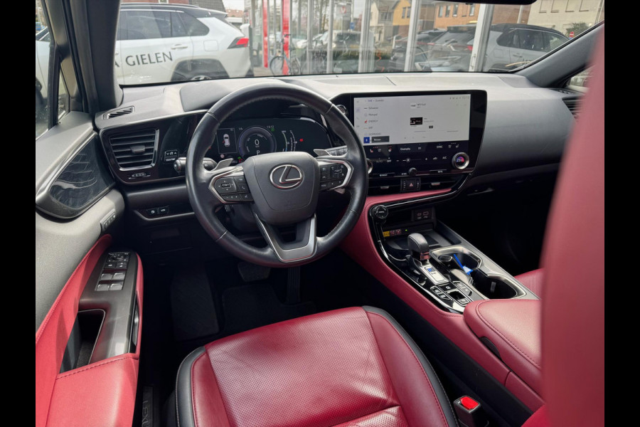 Lexus NX 450h+ AWD Executive Line | Trekhaak, Geheugenfunctie, Leer, Groot scherm, 360 camera, Stoelventilatie, 18 inch