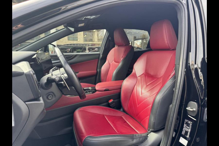 Lexus NX 450h+ AWD Executive Line | Trekhaak, Geheugenfunctie, Leer, Groot scherm, 360 camera, Stoelventilatie, 18 inch