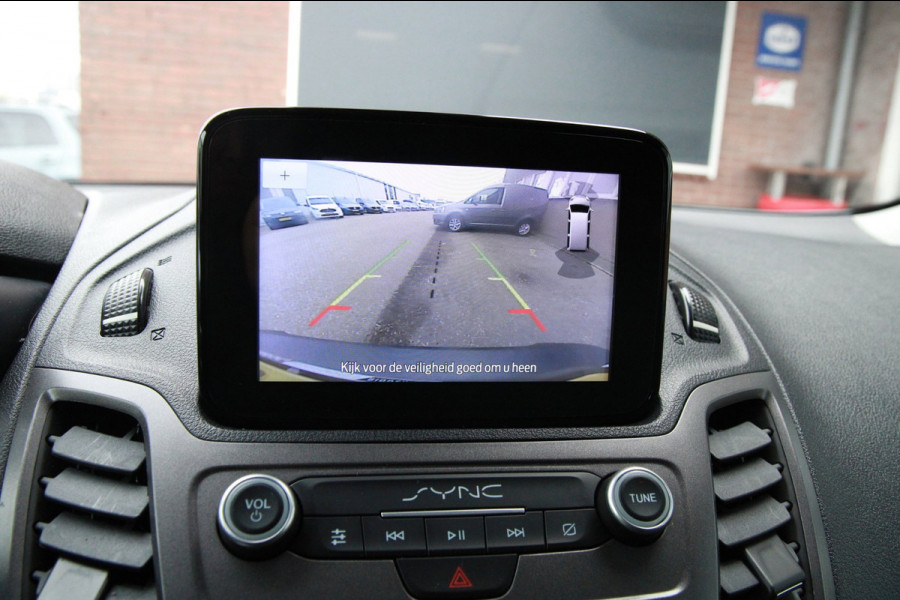 Ford Transit Connect 1.5 EcoBlue L2 / 120PK Automaat / Camera / Laadruimte inrichting / Klep