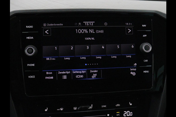 Volkswagen Passat 1.4 TSI PHEV GTE | Stoelverwarming | Trekhaak | Massage | Camera | Carplay | Keyless | Matrix LED | Navigatie | Adaptive cruise | Park Assist | Climate control | Plug In