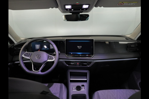 Volkswagen Tiguan 1.5 eHybrid Life Edition 204 pk Automaat (DSG) | Verlengde garantie | Navigatie | Parkeersensoren (Park assist) | Achteruitrijcamera | Stoelverwarming |