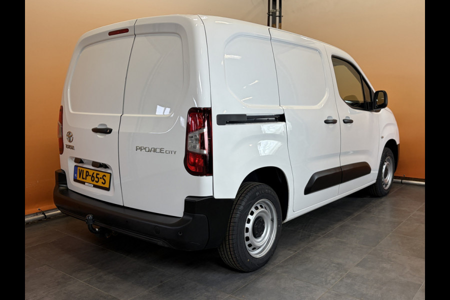 Toyota PROACE CITY 1.5 D-4D Navigator 3 zitter | navigatie | camera | trekhaak
