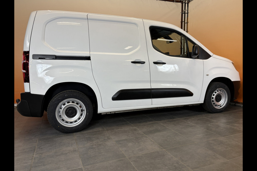 Toyota PROACE CITY 1.5 D-4D Navigator 3 zitter | navigatie | camera | trekhaak