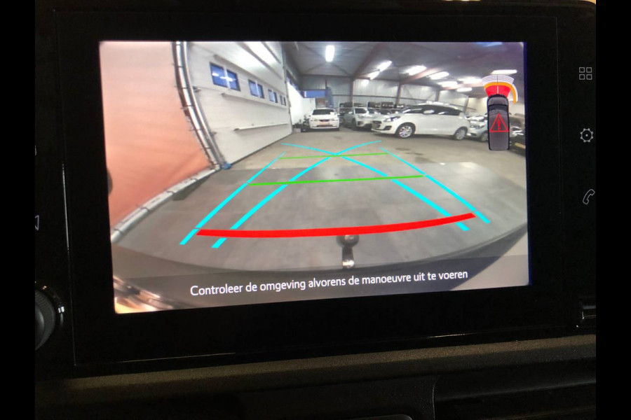 Toyota PROACE CITY 1.5 D-4D Navigator 3 zitter | navigatie | camera | trekhaak