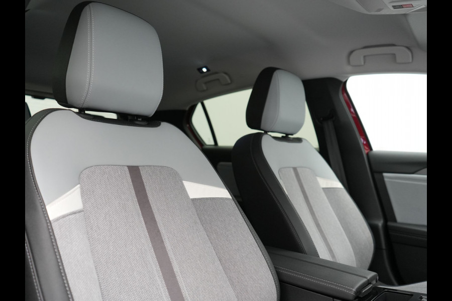 Opel Astra 1.6 Business Elegance PHEV 180pk | Adaptive Cruise | 360 Camera | Sportstoelen & Stuur Verwarmd | Apple Carplay | Keyless | LED Koplampen | Navigatie | DAB | Plug In Hybrid