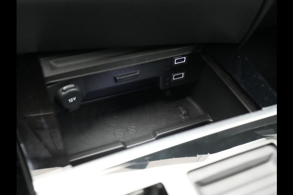 Opel Astra 1.6 Business Elegance PHEV 180pk | Adaptive Cruise | 360 Camera | Sportstoelen & Stuur Verwarmd | Apple Carplay | Keyless | LED Koplampen | Navigatie | DAB | Plug In Hybrid