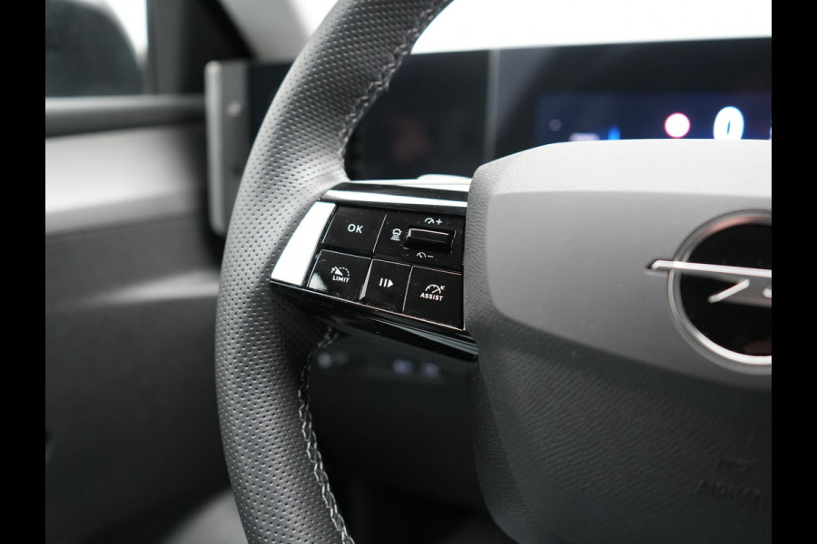 Opel Astra 1.6 Business Elegance PHEV 180pk | Adaptive Cruise | 360 Camera | Sportstoelen & Stuur Verwarmd | Apple Carplay | Keyless | LED Koplampen | Navigatie | DAB | Plug In Hybrid