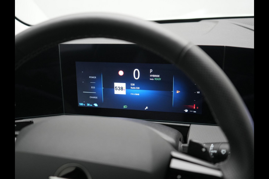 Opel Astra 1.6 Business Elegance PHEV 180pk | Adaptive Cruise | 360 Camera | Sportstoelen & Stuur Verwarmd | Apple Carplay | Keyless | LED Koplampen | Navigatie | DAB | Plug In Hybrid