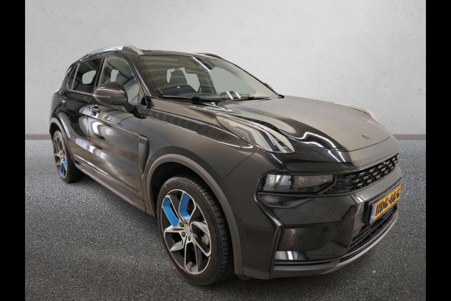 Lynk & Co 01 1.5 192KW PHEV Panoramadak Navigatie Apple Carplay/ Android Auto Camera Parkeersensoren Adaptive Cruise Control Memory stoelen verwarmbaar Full Led Climate Control Lichtmetalen velgen