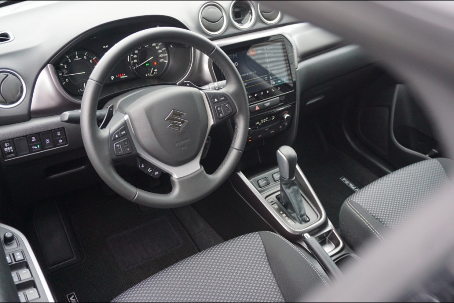 Suzuki Vitara 1.4 Bj Hybrid Select VOL AUTOMAAT | ALL SEASON | CAMERA | BOMVOL