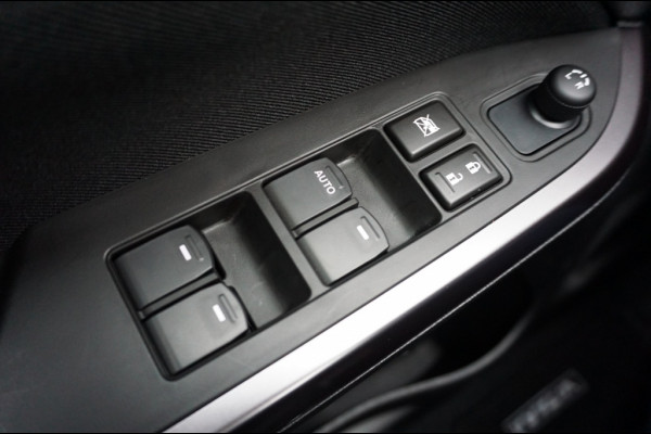 Suzuki Vitara 1.4 Bj Hybrid Select VOL AUTOMAAT | ALL SEASON | CAMERA | BOMVOL