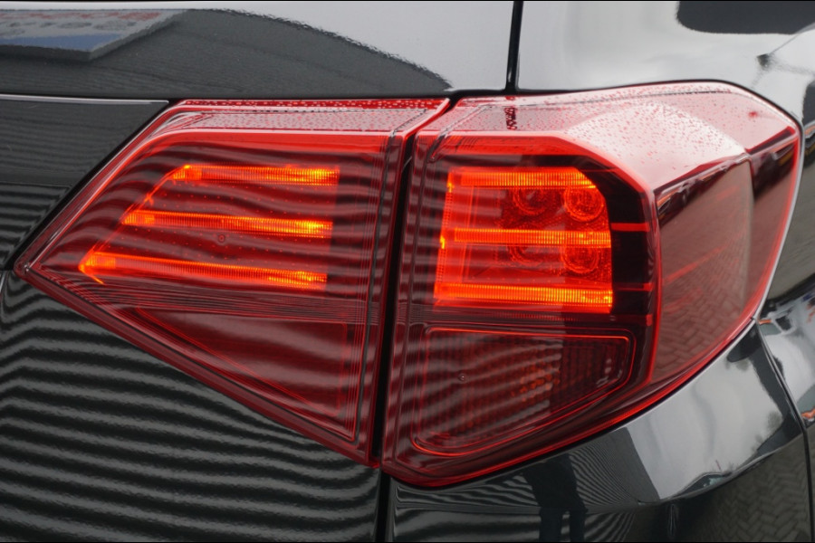 Suzuki Vitara 1.4 Bj Hybrid Select VOL AUTOMAAT | ALL SEASON | CAMERA | BOMVOL