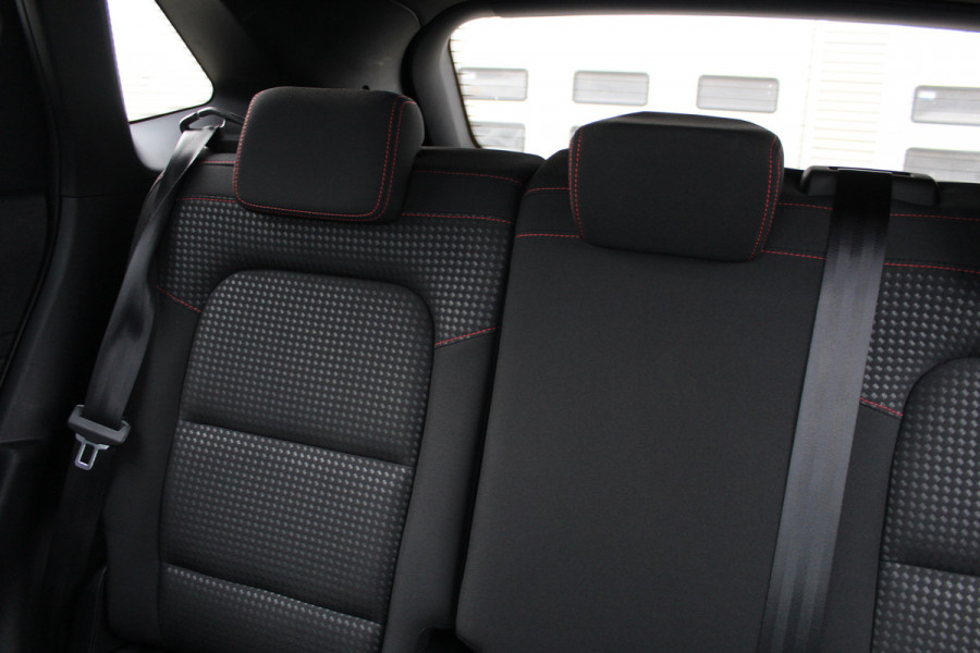 Ford Kuga 1.5 EcoBoost 150PK ST-Line | Trekhaak 1.500KG | Head-up | Adaptieve Cruise | Winterpack