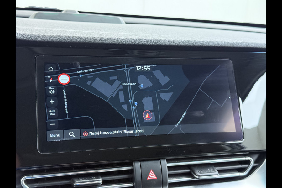 Kia e-Niro ExecutiveLine 64kWh 3-Fase SOH 100% Schuif-Kanteldak Leder Warmtepomp Elek.Stoel+Memory JBL®-Audio Pdc Navi Ecc Camera Apple Car Stoelverwarming+Koeling Stuurverwarming Lmv Privacy Glas DAB Vess Lane Assist Blind Spot 1E Eigenaar Dealeronderhouden Origineel Nederlandse Auto