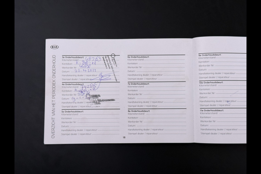 Kia e-Niro ExecutiveLine 64kWh 3-Fase SOH 100% Schuif-Kanteldak Leder Warmtepomp Elek.Stoel+Memory JBL®-Audio Pdc Navi Ecc Camera Apple Car Stoelverwarming+Koeling Stuurverwarming Lmv Privacy Glas DAB Vess Lane Assist Blind Spot 1E Eigenaar Dealeronderhouden Origineel Nederlandse Auto