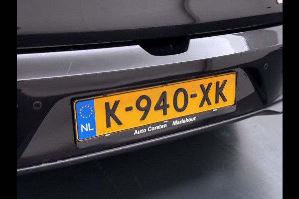 Kia e-Niro ExecutiveLine 64kWh 3-Fase SOH 100% Schuif-Kanteldak Leder Warmtepomp Elek.Stoel+Memory JBL®-Audio Pdc Navi Ecc Camera Apple Car Stoelverwarming+Koeling Stuurverwarming Lmv Privacy Glas DAB Vess Lane Assist Blind Spot 1E Eigenaar Dealeronderhouden Origineel Nederlandse Auto