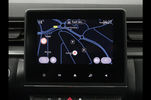 Renault Captur 1.6 E-Tech Plug-in Hybrid 160 Intens | Carplay | Half leder | Navigatie | Full LED | Parkeerhulp | Keyless | Climate control | Bluetooth | Cruise control | PHEV | Plug In