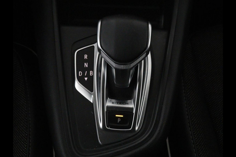 Renault Captur 1.6 E-Tech Plug-in Hybrid 160 Intens | Carplay | Half leder | Navigatie | Full LED | Parkeerhulp | Keyless | Climate control | Bluetooth | Cruise control | PHEV | Plug In