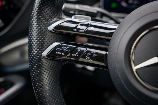 Mercedes-Benz C-Klasse 200 4MATIC AMG Line Burmester Panodak Ambient 360 Camera Dode Hoek Keyless