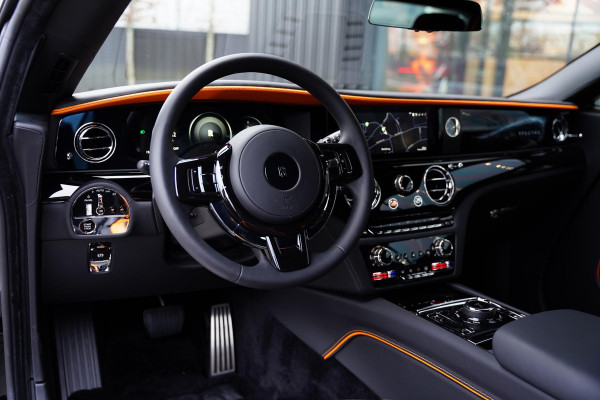 Rolls-Royce Spectre AWD Two Tone / Bespoke Audio / Pinstripe Mandarin / NL-Car