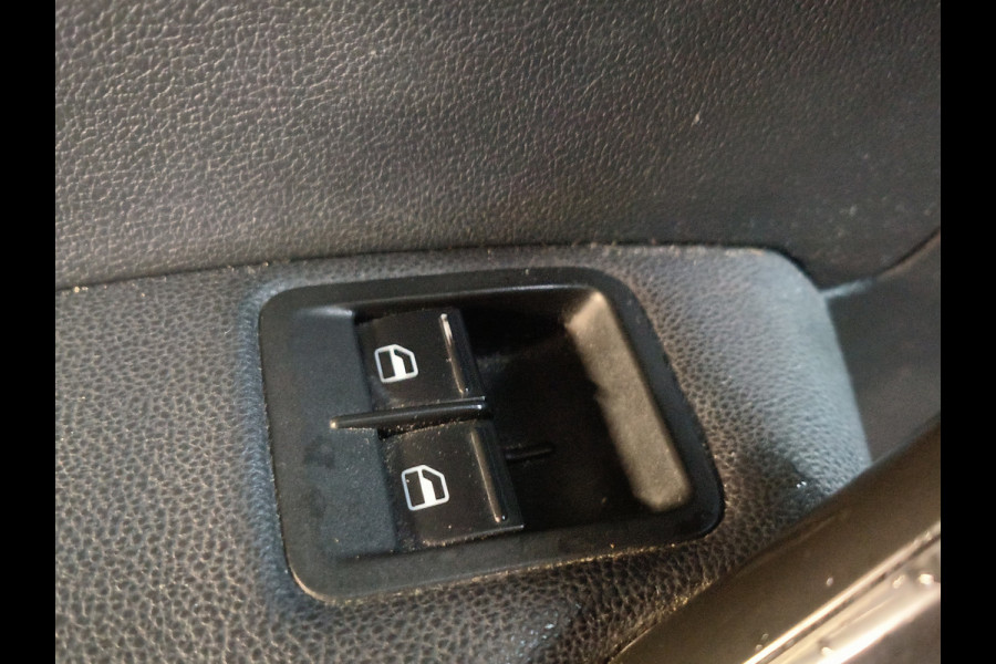 Volkswagen Caddy 1.4 TGI L2H1 EcoFuel Maxi Comfortline CNG! Rijklaar + 6 maanden Bovag-garantie Henk Jongen Auto's in Helmond,  al 50 jaar service zoals 't hoort!