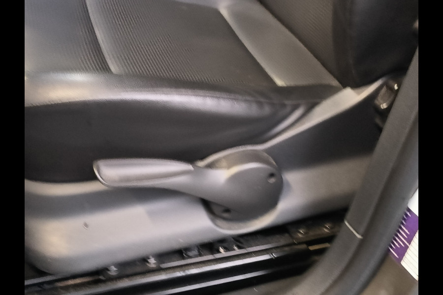 Volkswagen Caddy 1.4 TGI L2H1 EcoFuel Maxi Comfortline CNG! Rijklaar + 6 maanden Bovag-garantie Henk Jongen Auto's in Helmond,  al 50 jaar service zoals 't hoort!