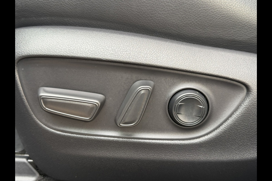 Toyota RAV4 2.5 Hybrid 360 Camera Navi Stoel-Ventilatie/Verwarming Memory Seats DAB+ Trekhaak Leder