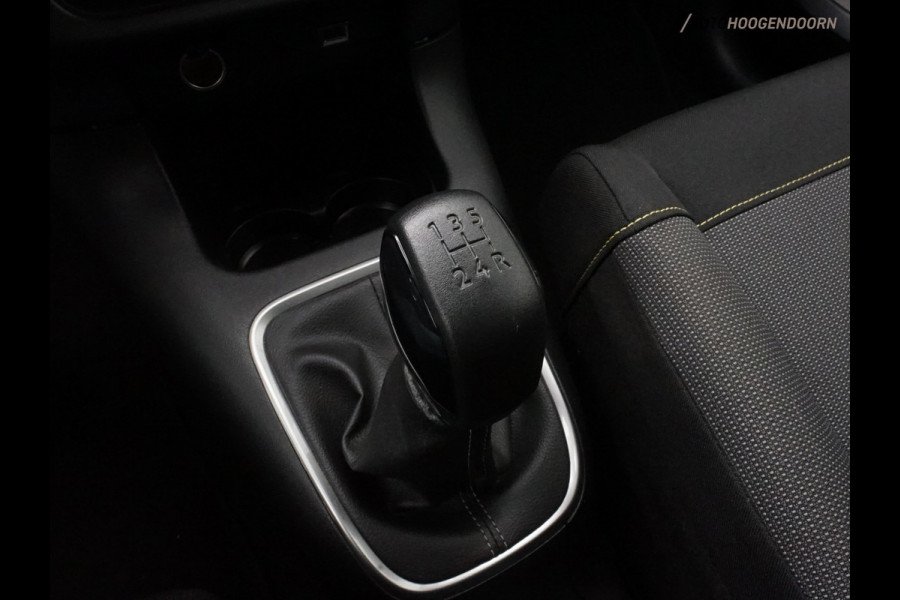 Citroën C3 1.2 PureTech Business Luxe (APPLE CARPLAY,PARKEERSENSOREN,CLIMATE,CRUISE CONTROL,NAVIGATIE,COMFORTSTOELEN,TOPCONDITIE)