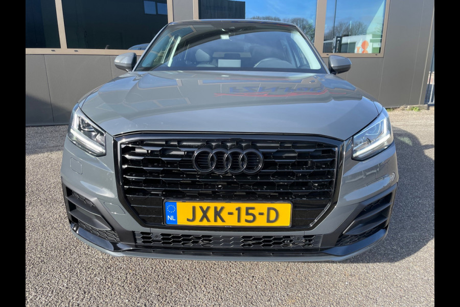Audi Q2 35 TFSI S Edition Pano Leder 1ste Eig Boekjes sleutels helemaal compleet