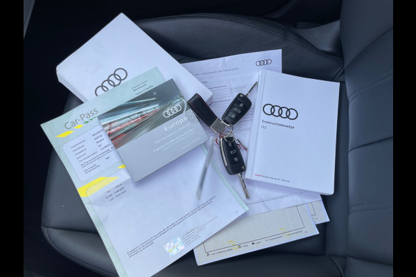 Audi Q2 35 TFSI S Edition Pano Leder 1ste Eig Boekjes sleutels helemaal compleet