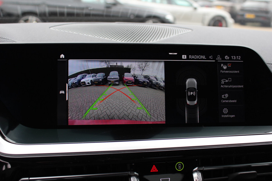 BMW Z4 Roadster sDrive20i High Executive Ed. M Sport / 24.413 km! / NL Auto / Camera / Leder / 19'' / Sfeerverlichting / Stuur+Stoelverwarming / Windscherm / Cruise Control