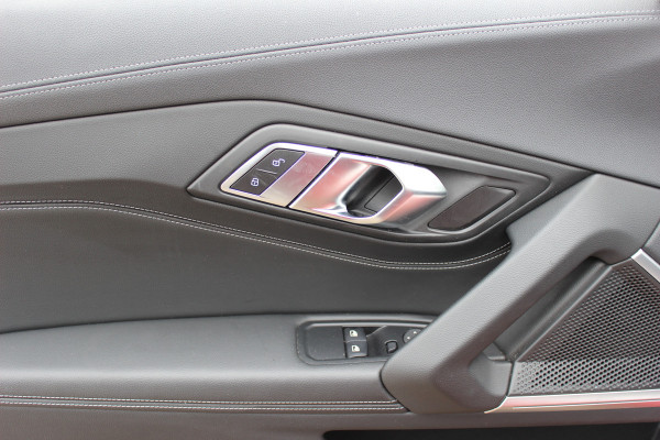 BMW Z4 Roadster sDrive20i High Executive Ed. M Sport / 24.413 km! / NL Auto / Camera / Leder / 19'' / Sfeerverlichting / Stuur+Stoelverwarming / Windscherm / Cruise Control