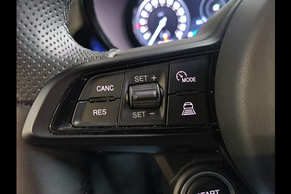 Alfa Romeo Tonale 1.3T PHEV Ti AUTOMAAT uit 2023 Rijklaar + 12 maanden Bovag-garantie  Henk Jongen Auto's in Helmond,  al 50 jaar service zoals 't hoort!