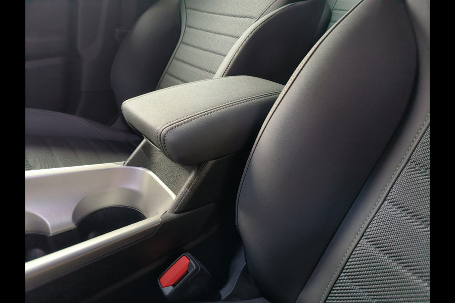 Alfa Romeo Tonale 1.3T PHEV Ti AUTOMAAT uit 2023 Rijklaar + 12 maanden Bovag-garantie  Henk Jongen Auto's in Helmond,  al 50 jaar service zoals 't hoort!