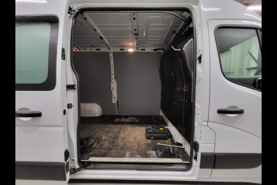 Renault Master 2.3dCi 130pk L2/H2 Trekhaak Euro 6!