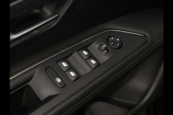 Peugeot 3008 1.2 PureTech Allure Sport (APPLE CARPLAY,NAVI,CAMERA,DIGITAL COCKPIT,PDC,CLIMATE,CRUISE,LED,SPORTSTOELEN,LM VELGEN)